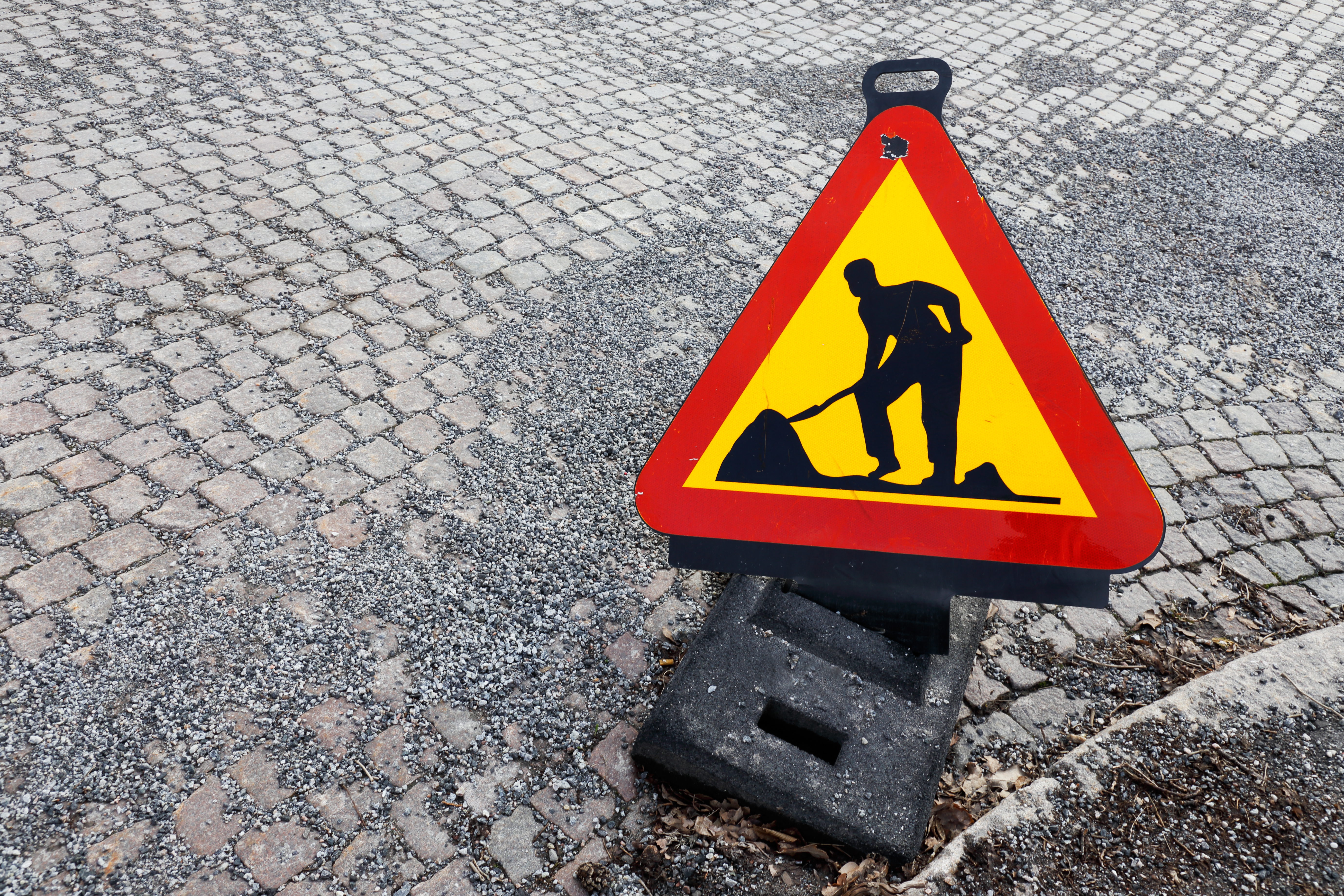 Bekämpa rullgruset – en viktig fråga för trafiksäkerheten